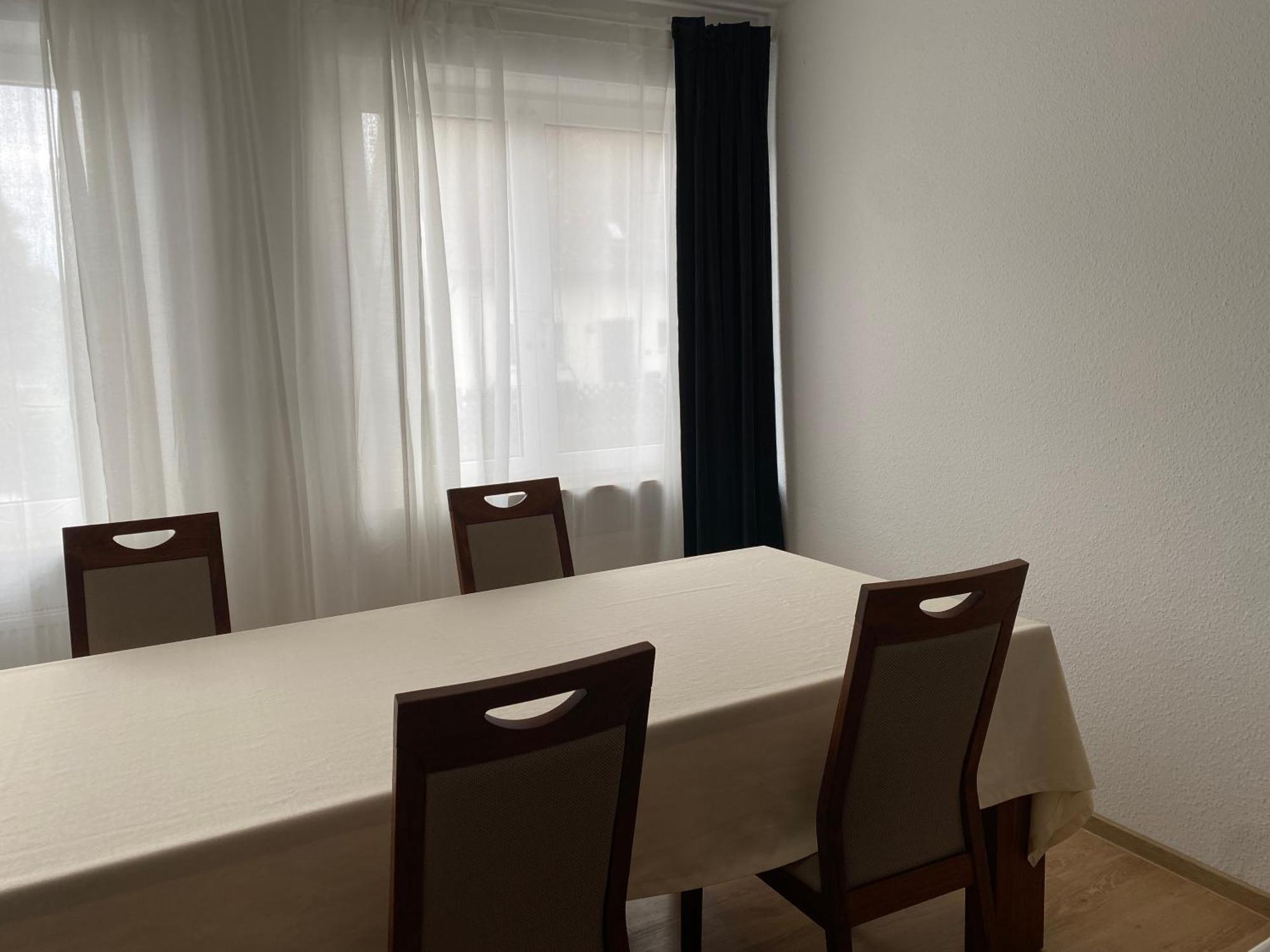 Ferienwohnung Feucht Eg Naturnah Parkplatz Wlan Buitenkant foto